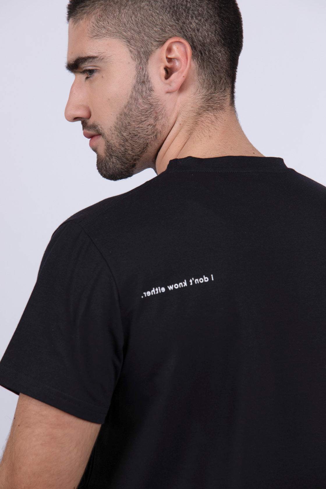 Camiseta ECO y ética I don't know either Tee